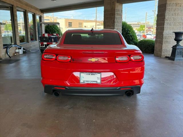 2020 Chevrolet Camaro RWD Coupe 1LT