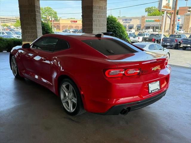 2020 Chevrolet Camaro RWD Coupe 1LT
