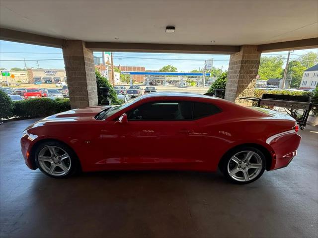 2020 Chevrolet Camaro RWD Coupe 1LT