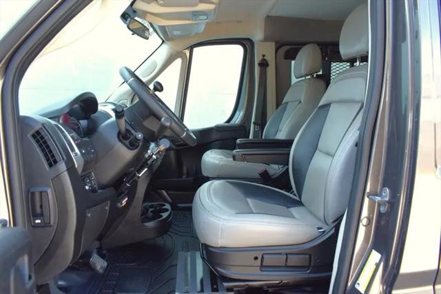 2018 Ram ProMaster Cargo Van Low Roof 136" WB