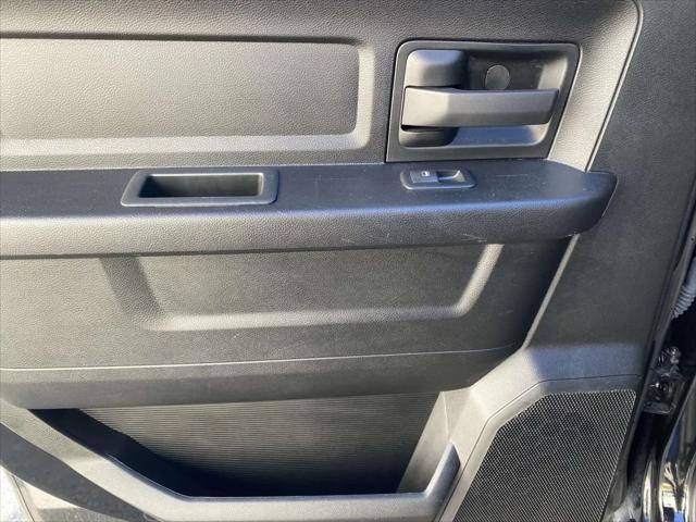 2022 Ram 1500 Classic Tradesman Crew Cab 4x4 5'7" Box