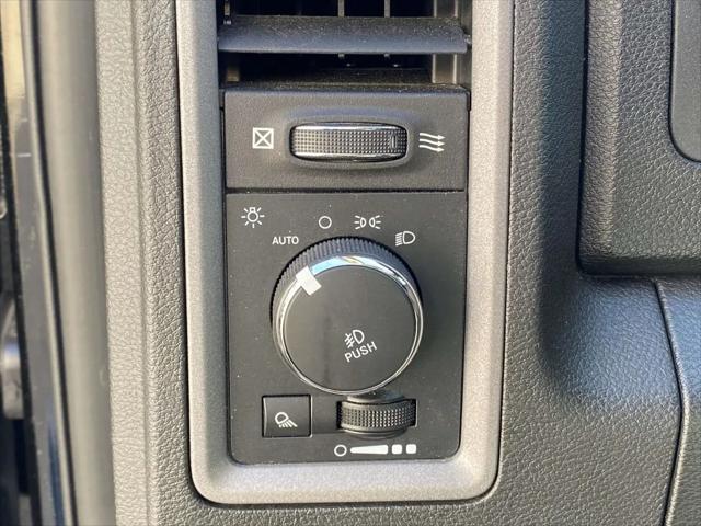 2022 Ram 1500 Classic Tradesman Crew Cab 4x4 5'7" Box