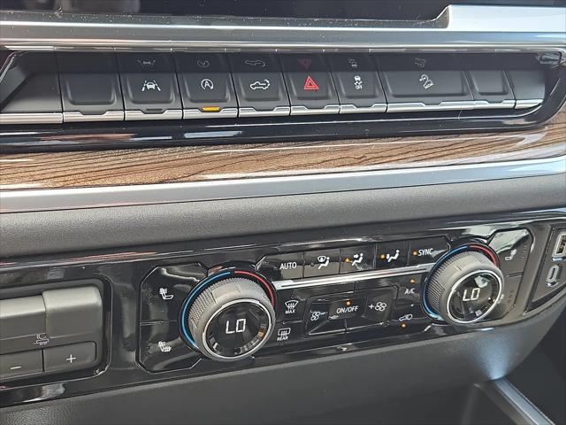 2026 Chevrolet Silverado 1500 4WD Crew Cab Short Bed RST