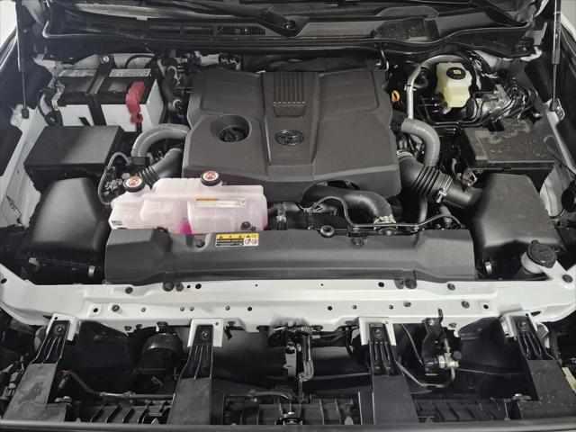 2026 Toyota Tundra Platinum CrewMax 5.5' Bed