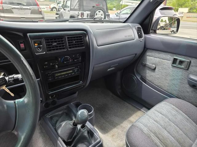 1999 Toyota Tacoma SR5