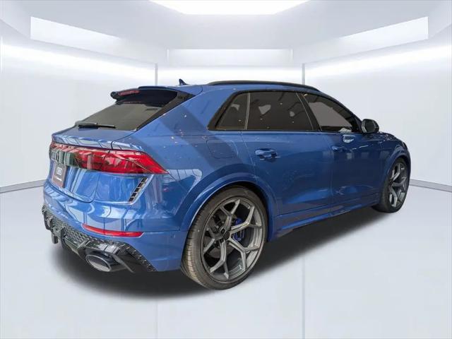 2026 Audi RS Q8 performance quattro tiptronic
