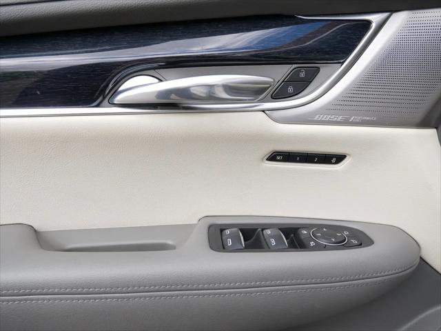 2022 Cadillac XT6 AWD Premium Luxury