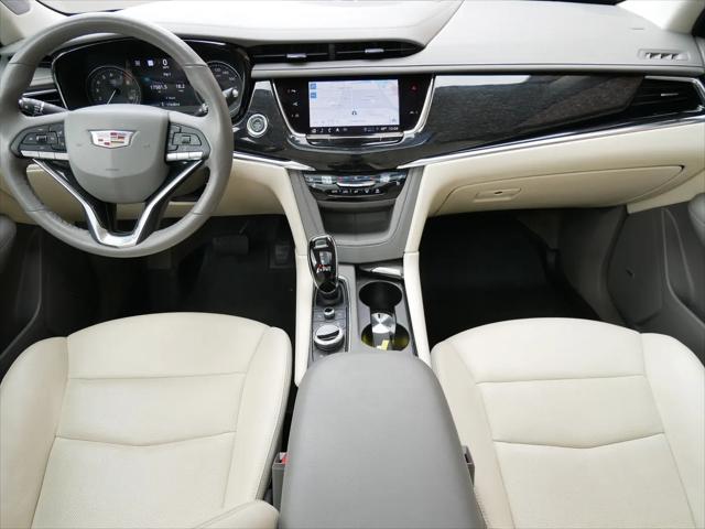 2022 Cadillac XT6 AWD Premium Luxury