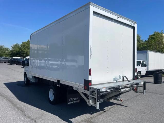 2027 Ford E-Series Cutaway E-350