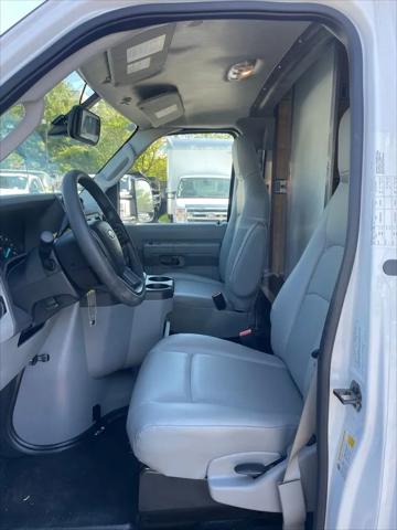 2027 Ford E-Series Cutaway E-350