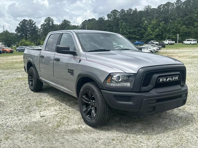 2024 Ram 1500 Classic Warlock Crew Cab 4x2 5'7" Box
