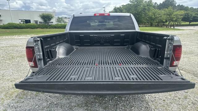 2024 Ram 1500 Classic Warlock Crew Cab 4x2 5'7" Box