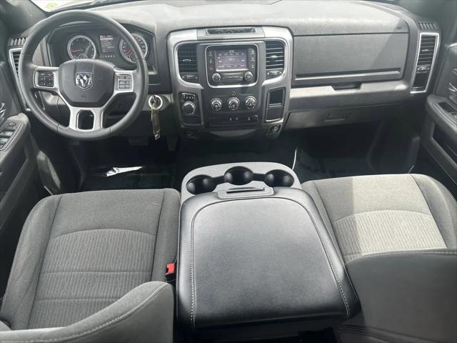 2024 Ram 1500 Classic Warlock Crew Cab 4x2 5'7" Box
