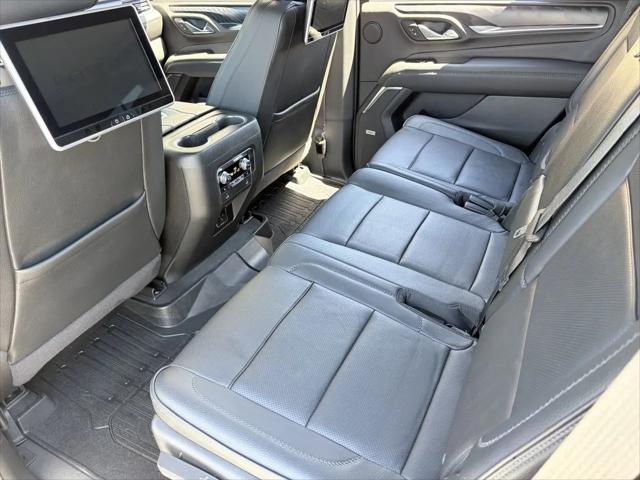 2022 GMC Yukon 4WD Denali