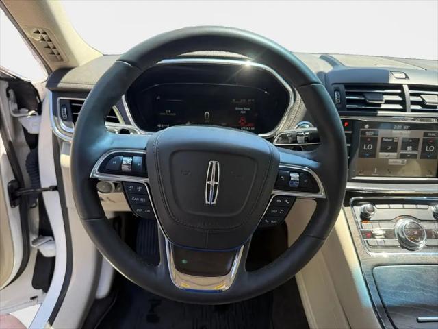 2017 Lincoln Continental Select