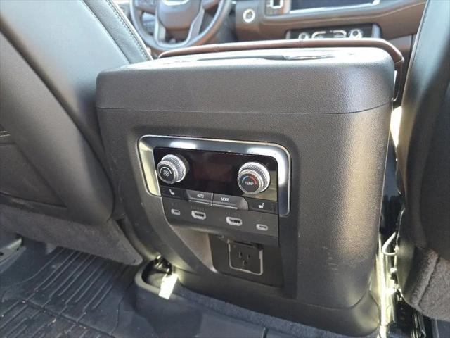 2024 GMC Yukon 4WD Denali Ultimate
