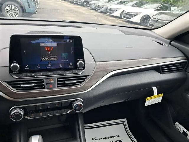 2026 Nissan Altima SV FWD
