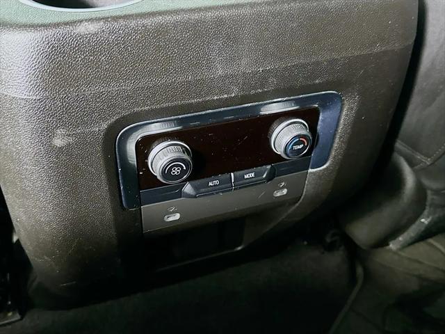2021 Chevrolet Suburban 2WD LT