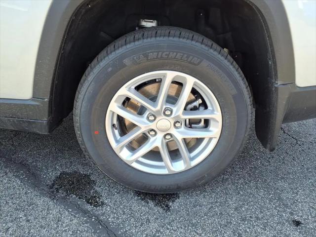 2026 Jeep Grand Cherokee L Altitude 4x4