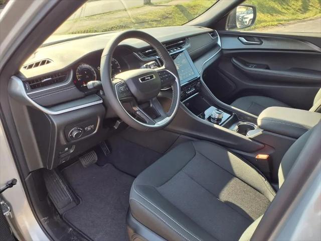 2026 Jeep Grand Cherokee L Altitude 4x4