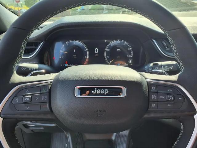 2026 Jeep Grand Cherokee L Altitude 4x4