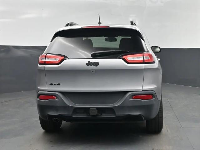 2016 Jeep Cherokee Altitude