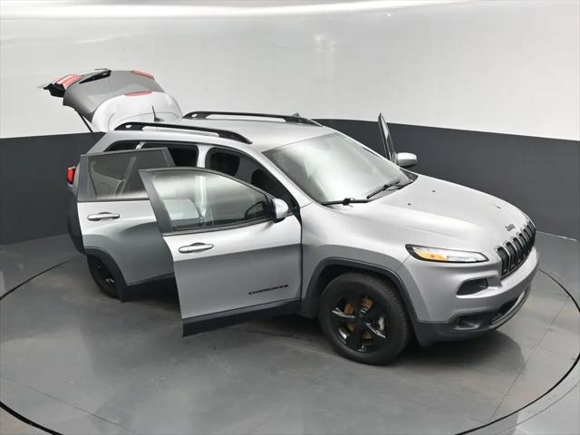 2016 Jeep Cherokee Altitude