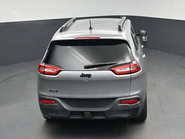 2016 Jeep Cherokee Altitude