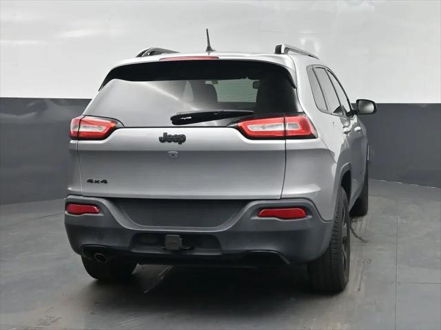 2016 Jeep Cherokee Altitude