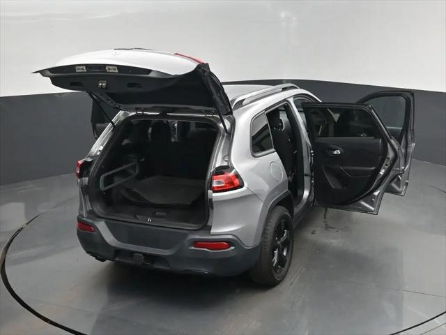 2016 Jeep Cherokee Altitude
