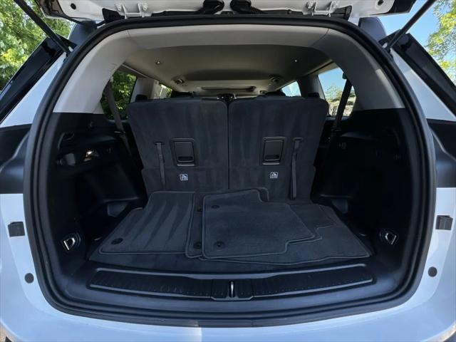 2023 Jeep Grand Cherokee L Laredo 4x4