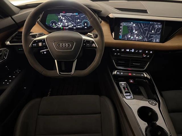 2023 Audi e-tron GT Premium Plus quattro