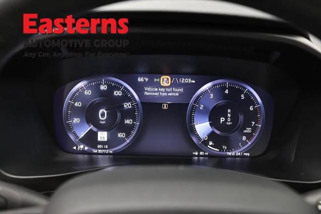 2022 Volvo XC40 T5 Inscription