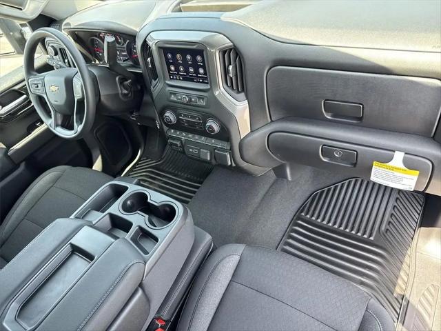 2026 Chevrolet Silverado 2500HD Crew Cab, Standard Bed, WT, 4WD