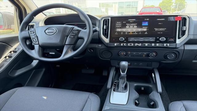 2026 Nissan Frontier Crew Cab SV 4x2