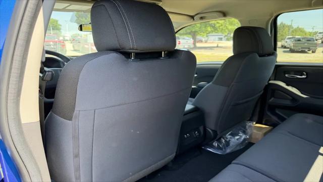 2026 Nissan Frontier Crew Cab SV 4x2