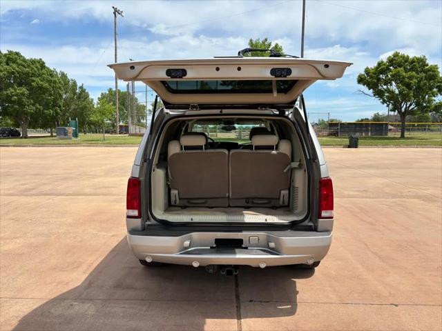 2005 Cadillac Escalade Standard