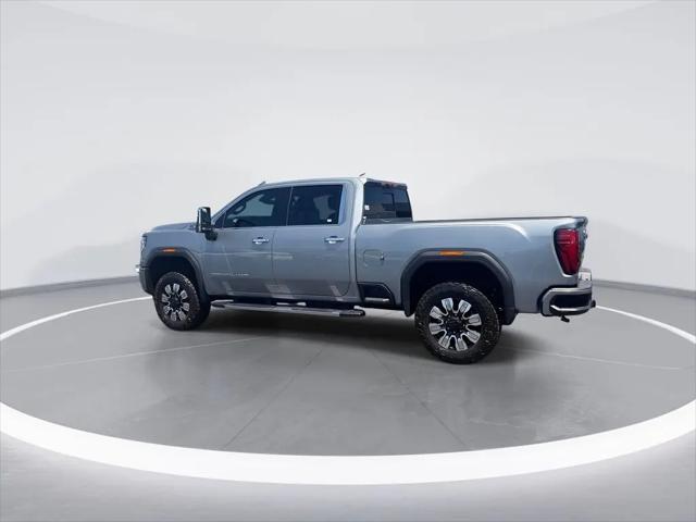 2024 GMC Sierra 2500HD 4WD Crew Cab Standard Bed Denali