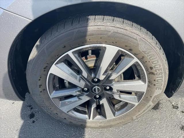 2024 Nissan Versa 1.6 SV