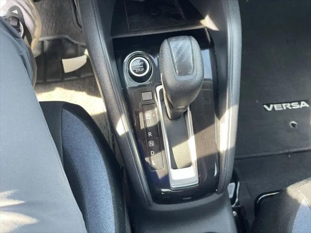 2024 Nissan Versa 1.6 SV