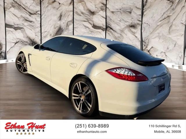 2013 Porsche Panamera Platinum Edition