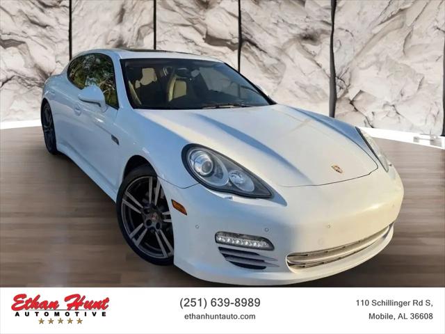 2013 Porsche Panamera Platinum Edition