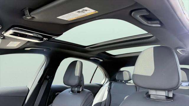 2025 Mercedes-Benz C-CLASS C 300 C 300