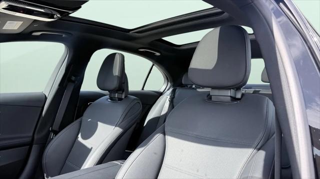 2025 Mercedes-Benz C-CLASS C 300 C 300