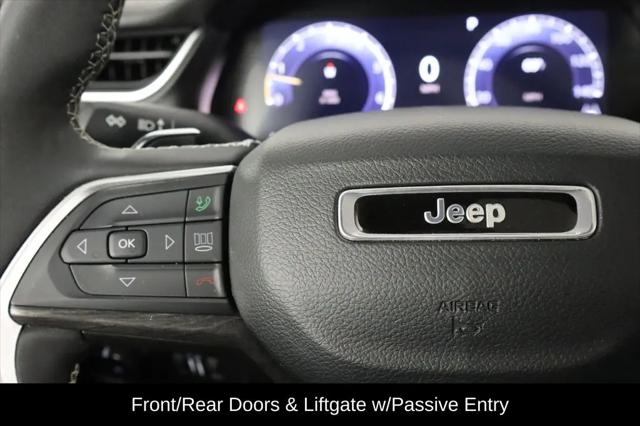 2023 Jeep Grand Cherokee Limited 4x2