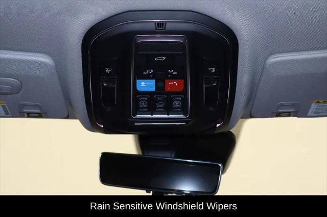 2023 Jeep Grand Cherokee Limited 4x2