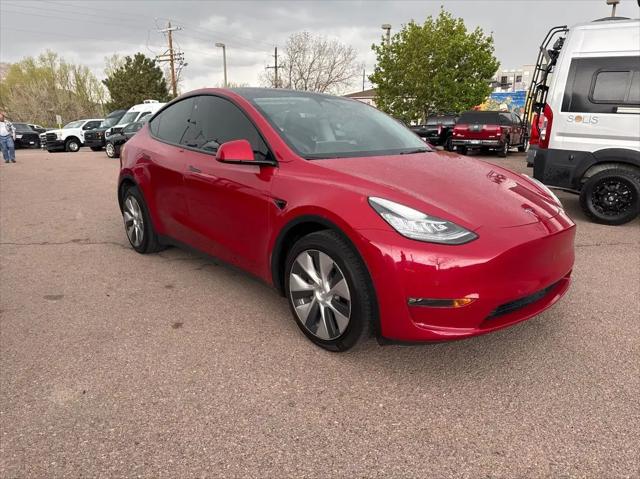 2022 Tesla Model Y Long Range Dual Motor All-Wheel Drive