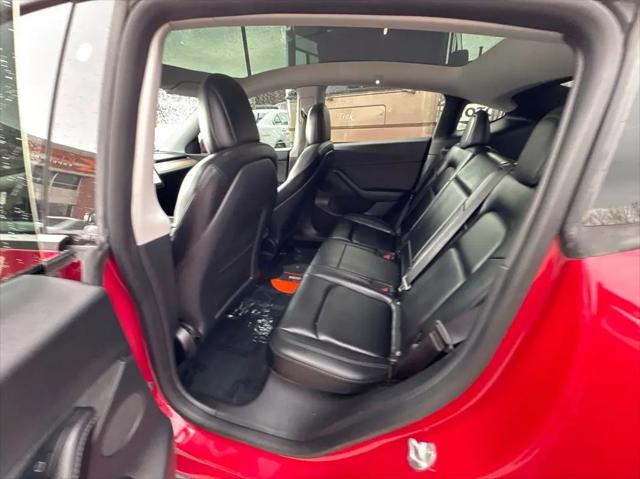 2022 Tesla Model Y Long Range Dual Motor All-Wheel Drive