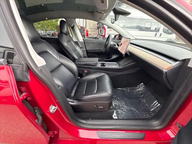 2022 Tesla Model Y Long Range Dual Motor All-Wheel Drive