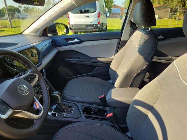 2024 Volkswagen Taos 1.5T SE